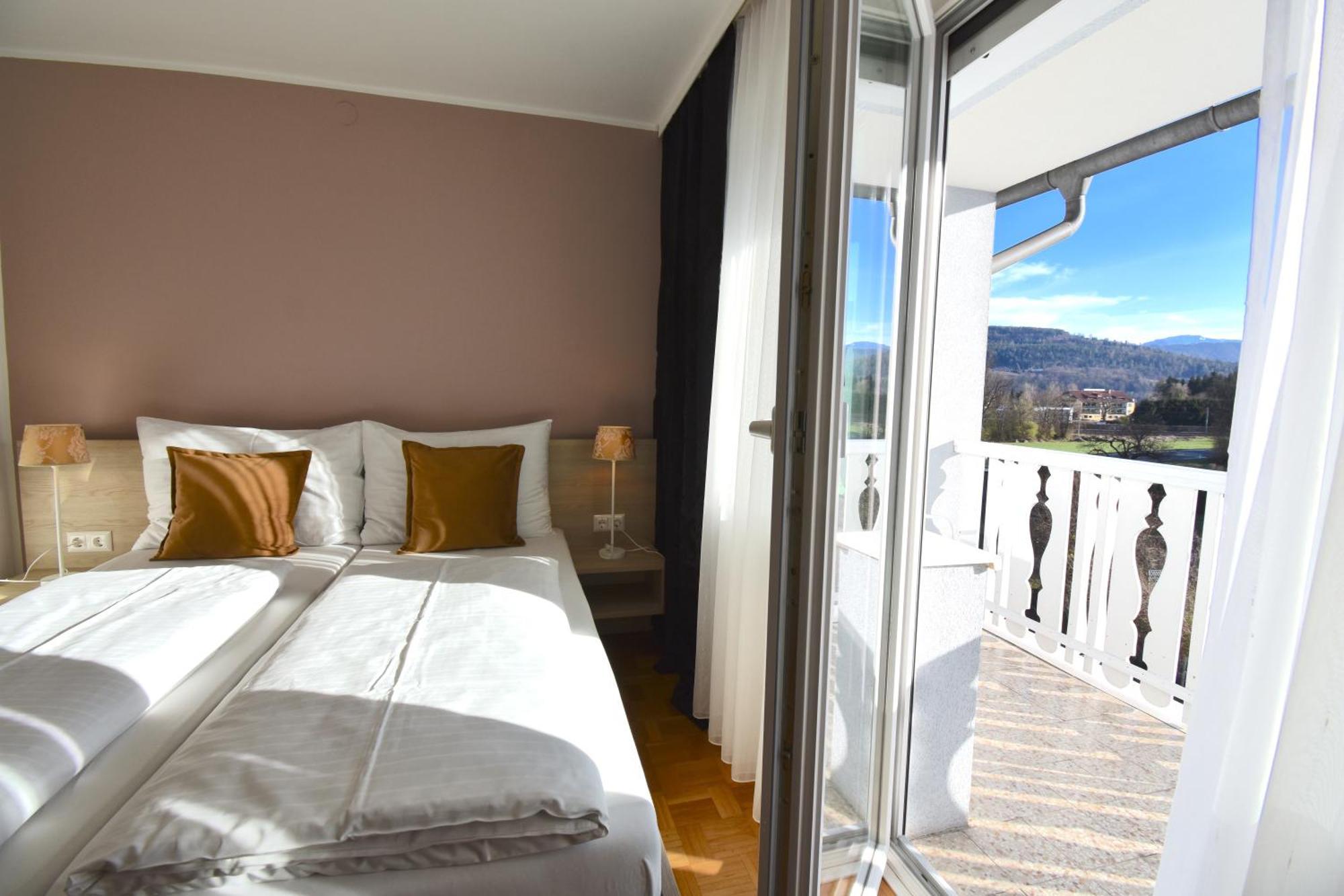 Rooms & Amoria Spa, At Woerthersee - Adults Only Krumpendorf Quarto foto